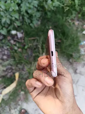 Xiaomi Redmi 6A .Ram..2 Rom..16 (Used)