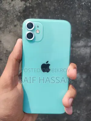 Apple iPhone 11 . (Used)