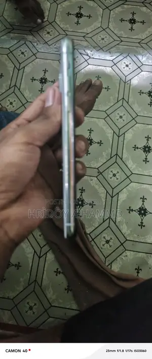 Apple iPhone X (Used)