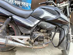 Runner Bullet 2021
