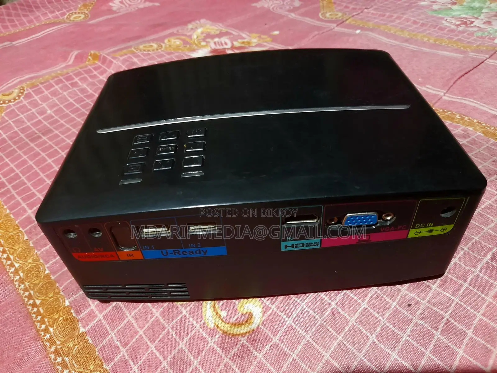 ViviBright GP80 Projector