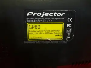 ViviBright GP80 Projector