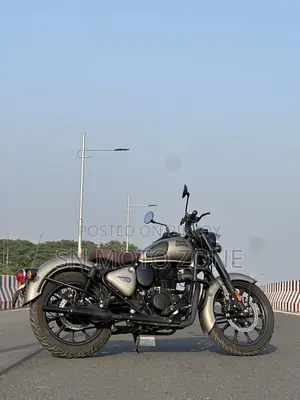Royal Enfield Classic 350 Full Fresh 2025