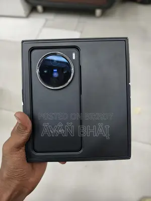 Vivo X200 12GB RAM 256GB ROM (Used)