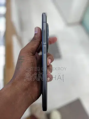 Vivo X200 12GB RAM 256GB ROM (Used)
