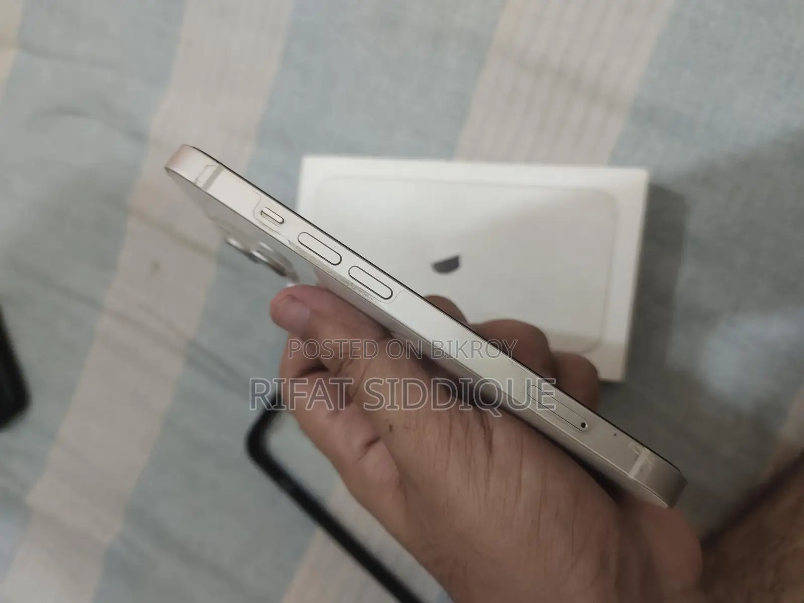 Apple iPhone 13 (Used)