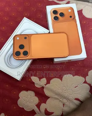 Apple iPhone 17 Pro Max 256GB(100%) ফুল বক্স (ব্যবহৃত)