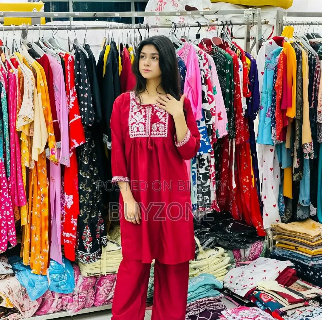Cite 2 Piece Suit With Embroidered