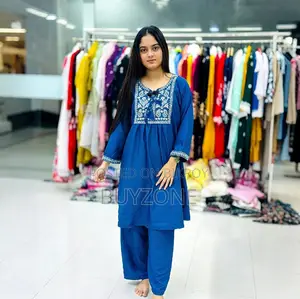 Cite 2 Piece Suit With Embroidered
