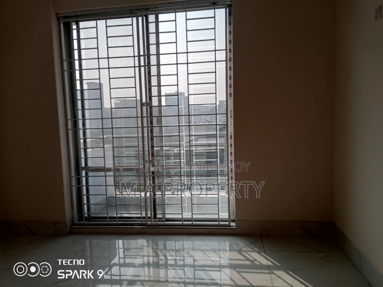2300 SFT 3 ROOMS OFFICE APARTMENT RENT IN GULSHAN 2