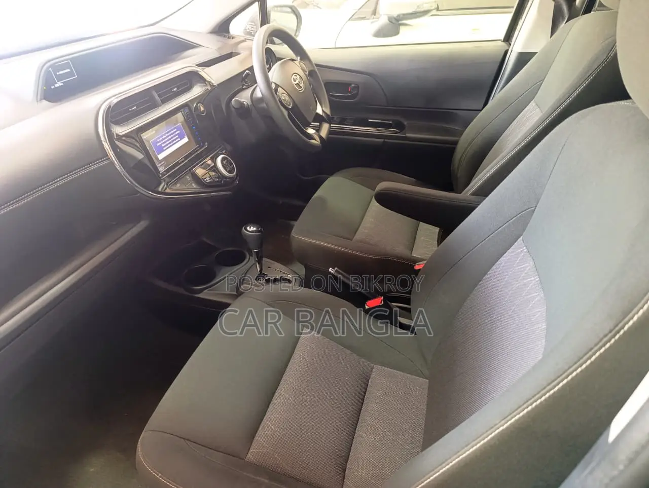 Toyota Aqua S STYLE রেডি স্টক ২০২০