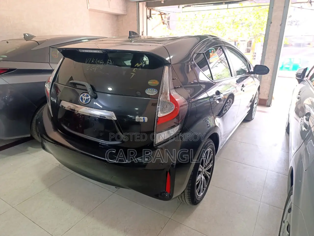 Toyota Aqua S STYLE রেডি স্টক ২০২০