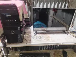 ডেস্কটপ কম্পিউটার Dell 4GB Intel Celeron HDD 512GB