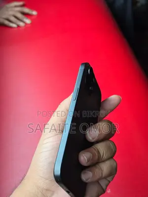 Apple iPhone 15 (Used)