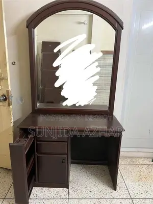 Hatil Dressing Table