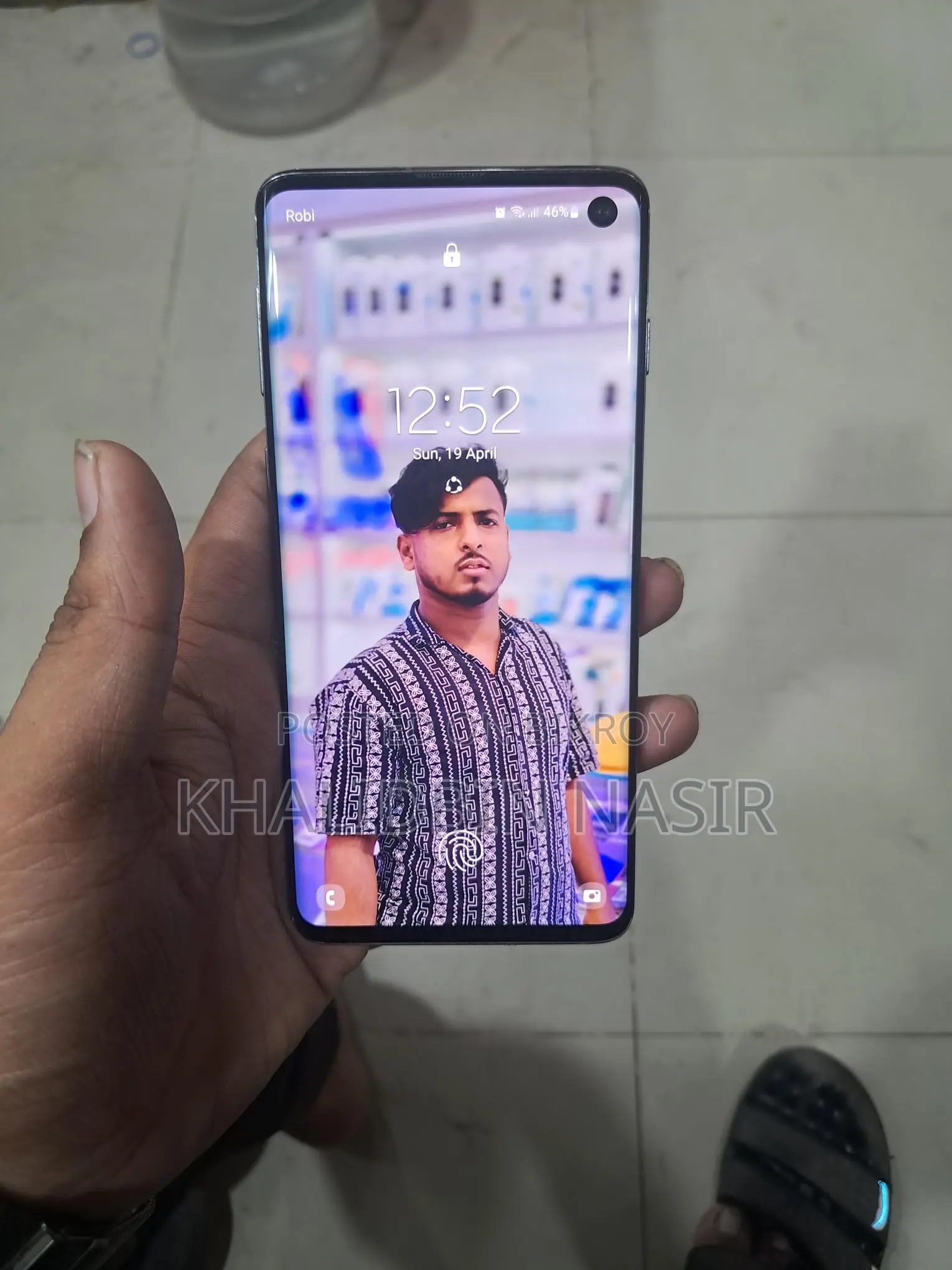 Samsung Galaxy S10 . (Used)