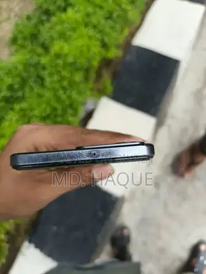 Vivo V27e 256 GB