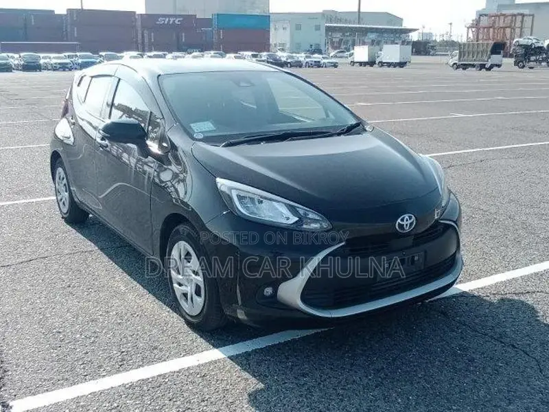 Toyota Aqua Hybrid G NEW SHAPE 2020