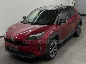 Toyota Yaris Cross hybrid 2021