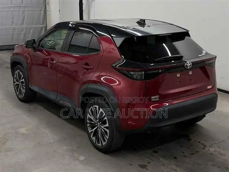 Toyota Yaris Cross hybrid 2021