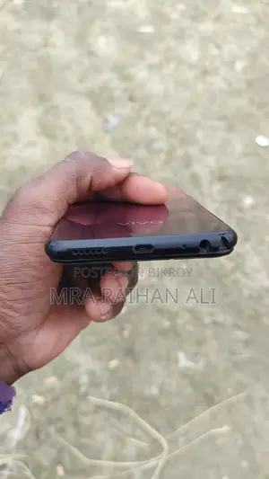 Vivo Y15 . (Used)