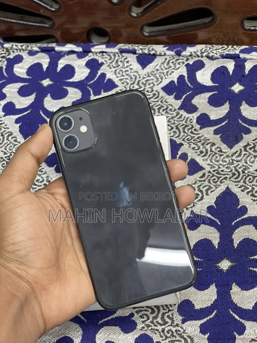 Apple iPhone 11 (Used)