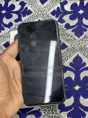 Apple iPhone 11 (Used)