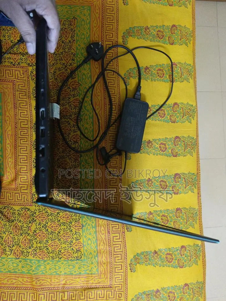 Asus X570z Notebook