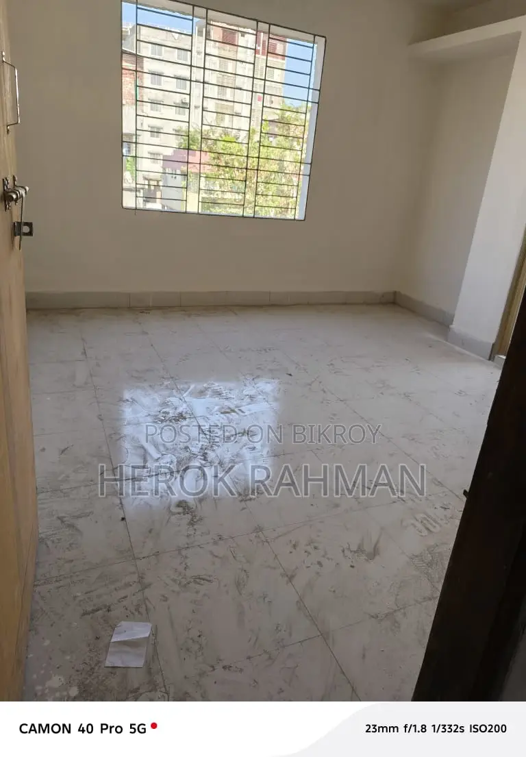 Room/Seat Available for Bachelors in Kazipara
