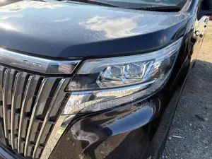 Toyota Esquire GI 2021