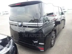 Toyota Voxy S-Z PKG 4.0 BLACK 2022