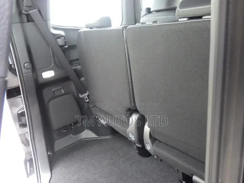 Toyota Voxy S-Z PKG 4.0 BLACK 2022