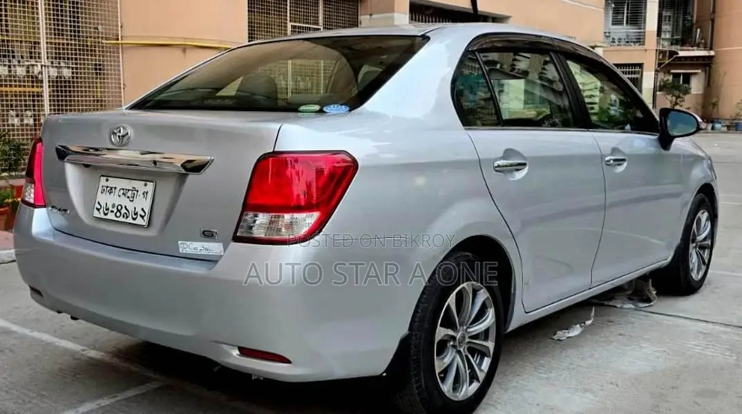 Toyota Axio X Limited CNG 2012