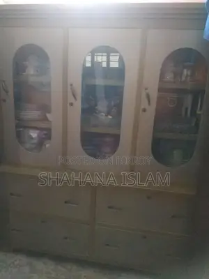 স্টিলের দুই পার্টের কেবিনেট বিক্রি হবে।