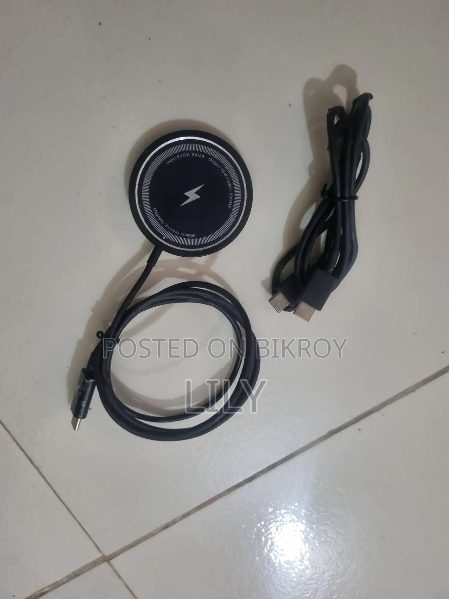 ওয়্যারলেস চার্জার