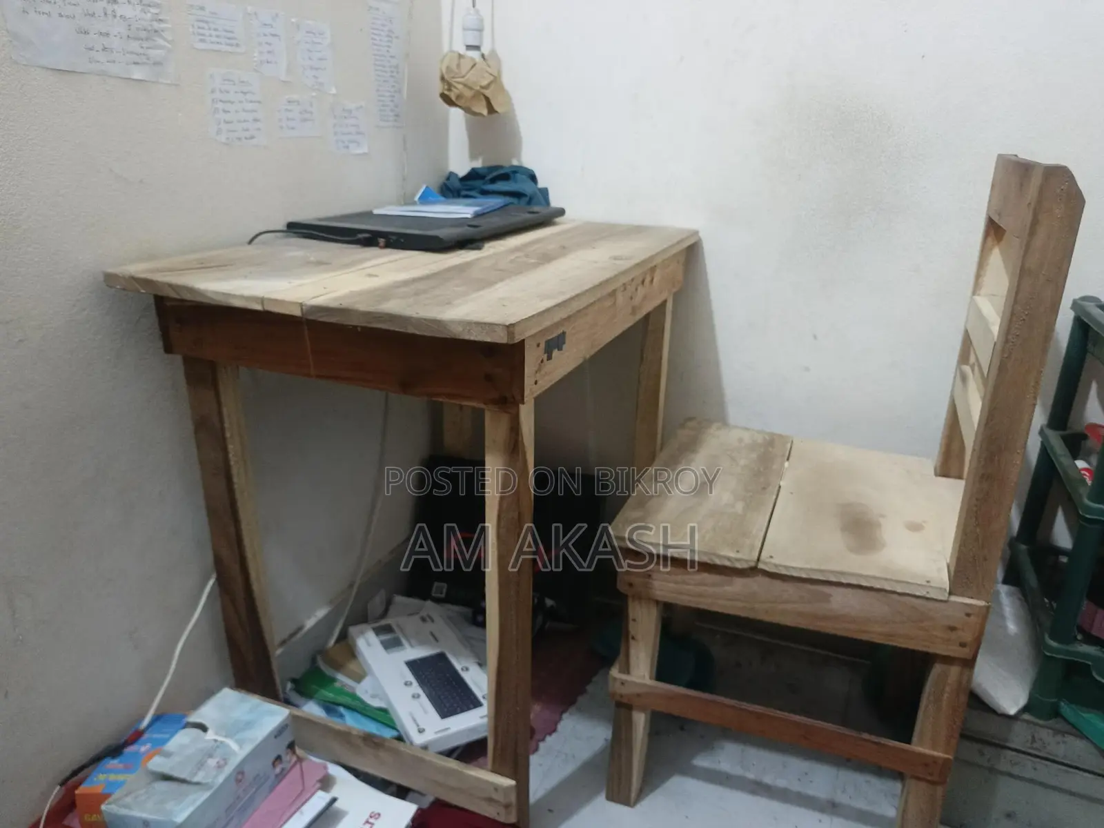 Table and chair for sale