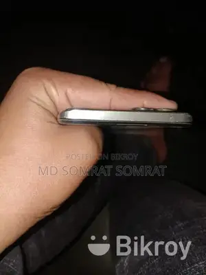 Realme 8 (Used)