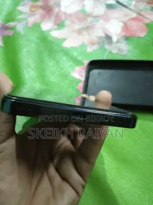 OPPO Reno 12F 8-256 (Used)