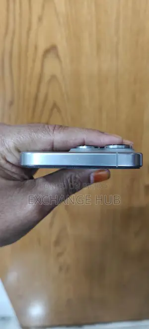 Apple iPhone 16 Pro 512 GB Gray