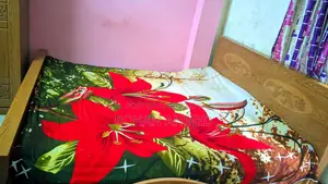 মালয়েশিয়ান কাঠের ডাবল খাট বিক্রয়