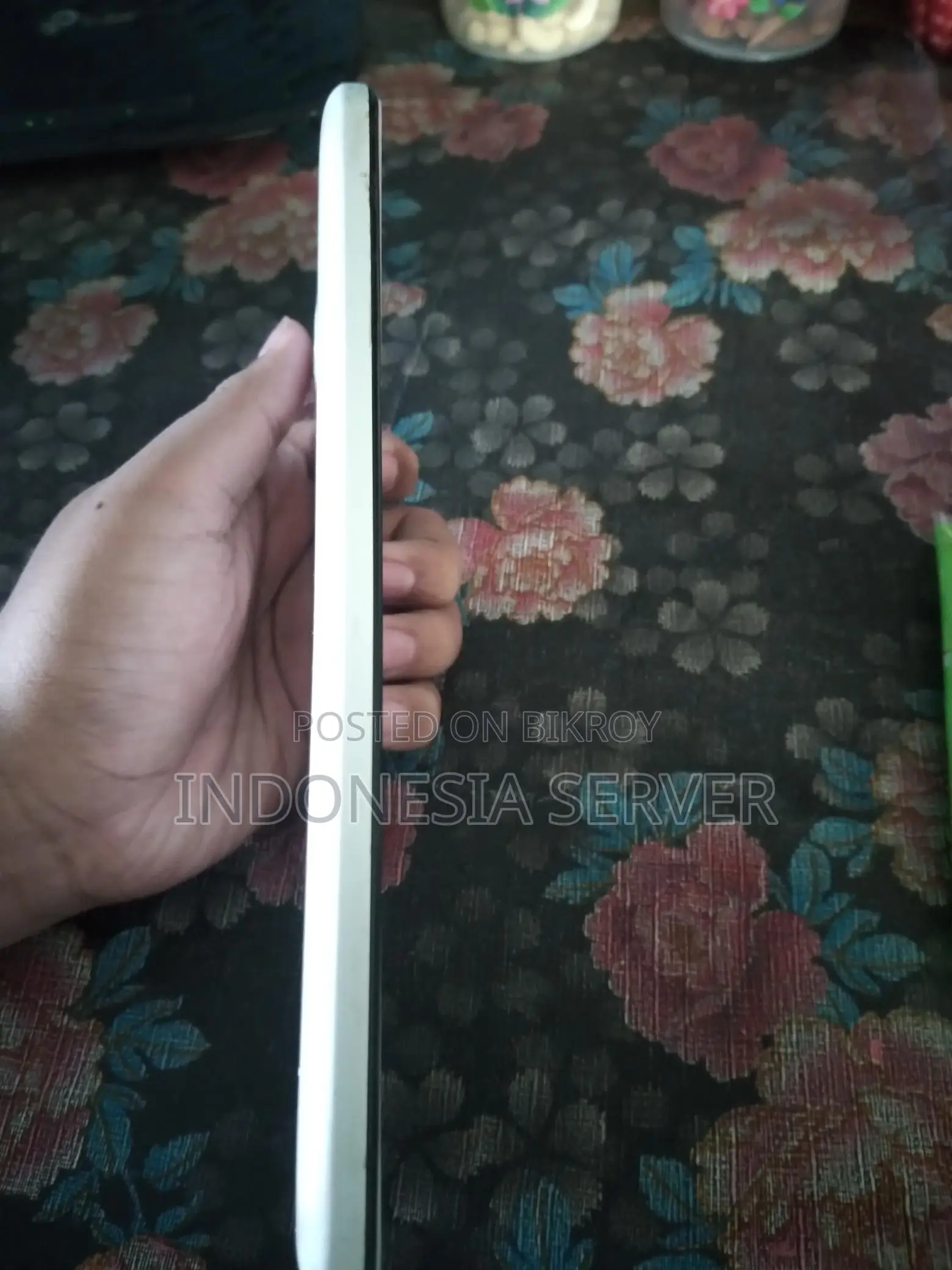 Samsung Galaxy Tab 4 - ১০০% কার্যকরী কন্ডিশন সিঙ্গাপুর ভেরিয়েন্ট