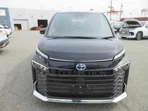Toyota Voxy SZ PACKAGE 2023
