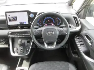 Toyota Voxy SZ PACKAGE 2023