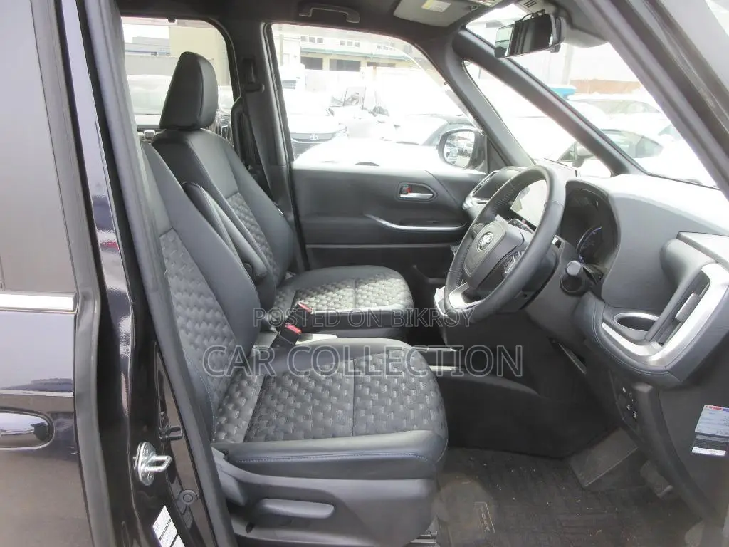 Toyota Voxy SZ PACKAGE 2023