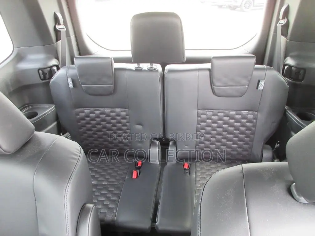 Toyota Voxy SZ PACKAGE 2023
