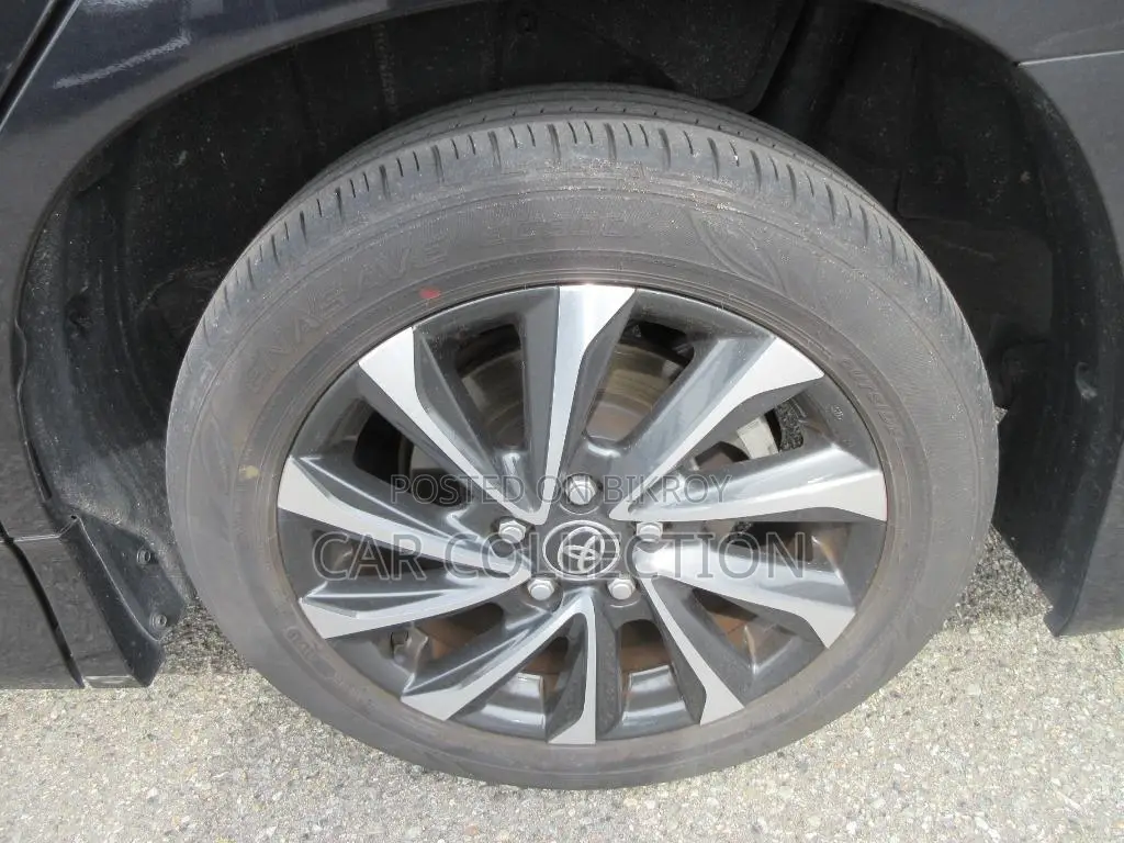 Toyota Voxy SZ PACKAGE 2023