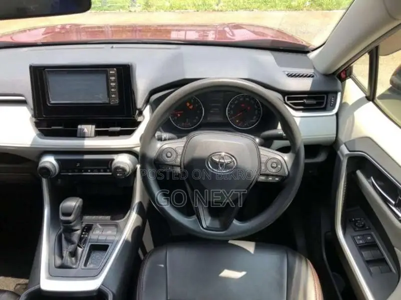 Toyota RAV4 X PACKAGE NON-HYBRID 2020