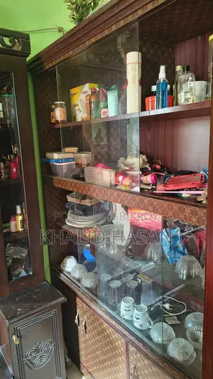 স্বল্প মূল্যে পারটেক্সের শোকেস কিনুন