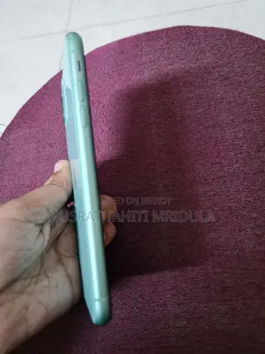 Apple iPhone 11 64 GB Green