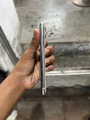 Apple iPhone X Modified (Used)